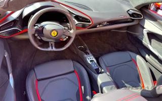 test drive Ferrari 296 GTS