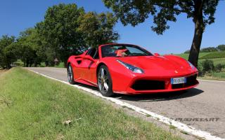 test drive Ferrari 488 Spider