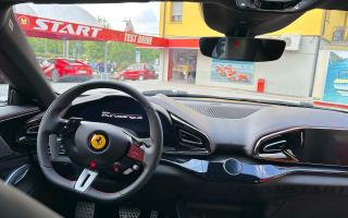 test drive Ferrari Purosangue