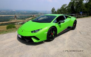 test drive Lamborghini Huracan Performante