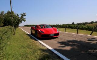 test drive Maranello tour Long 30 minuts